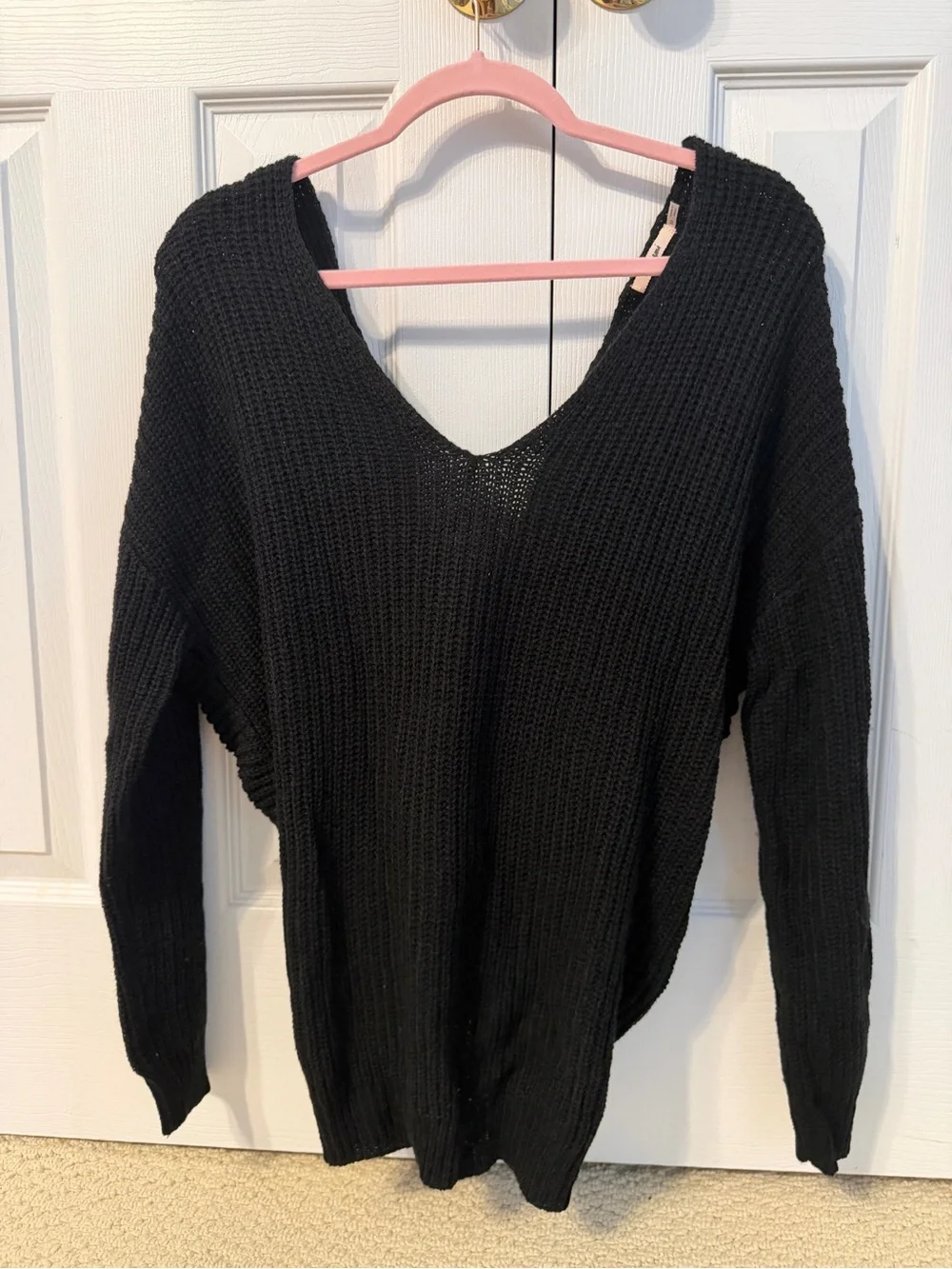Mi Ami Black V-Neck Waffle Knit Sweater